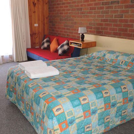 Tooleybuc Country Roads Motor Inn Kültér fotó